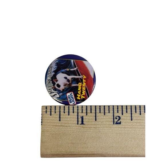 Vintage 1987 Button Up Spuds Mackenzie Hang Twenty Bud Light Pinback Button - Picture 7 of 7